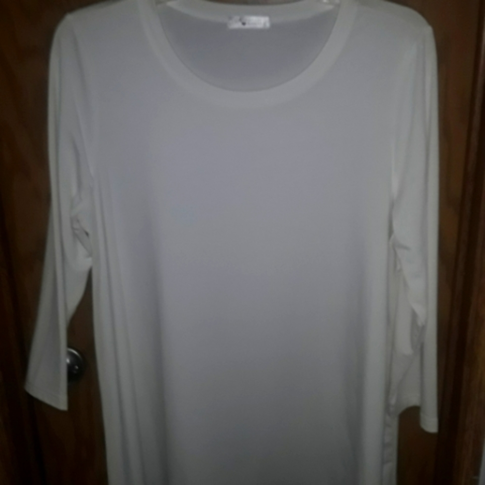 Mountain Mama Stretchy Tunic